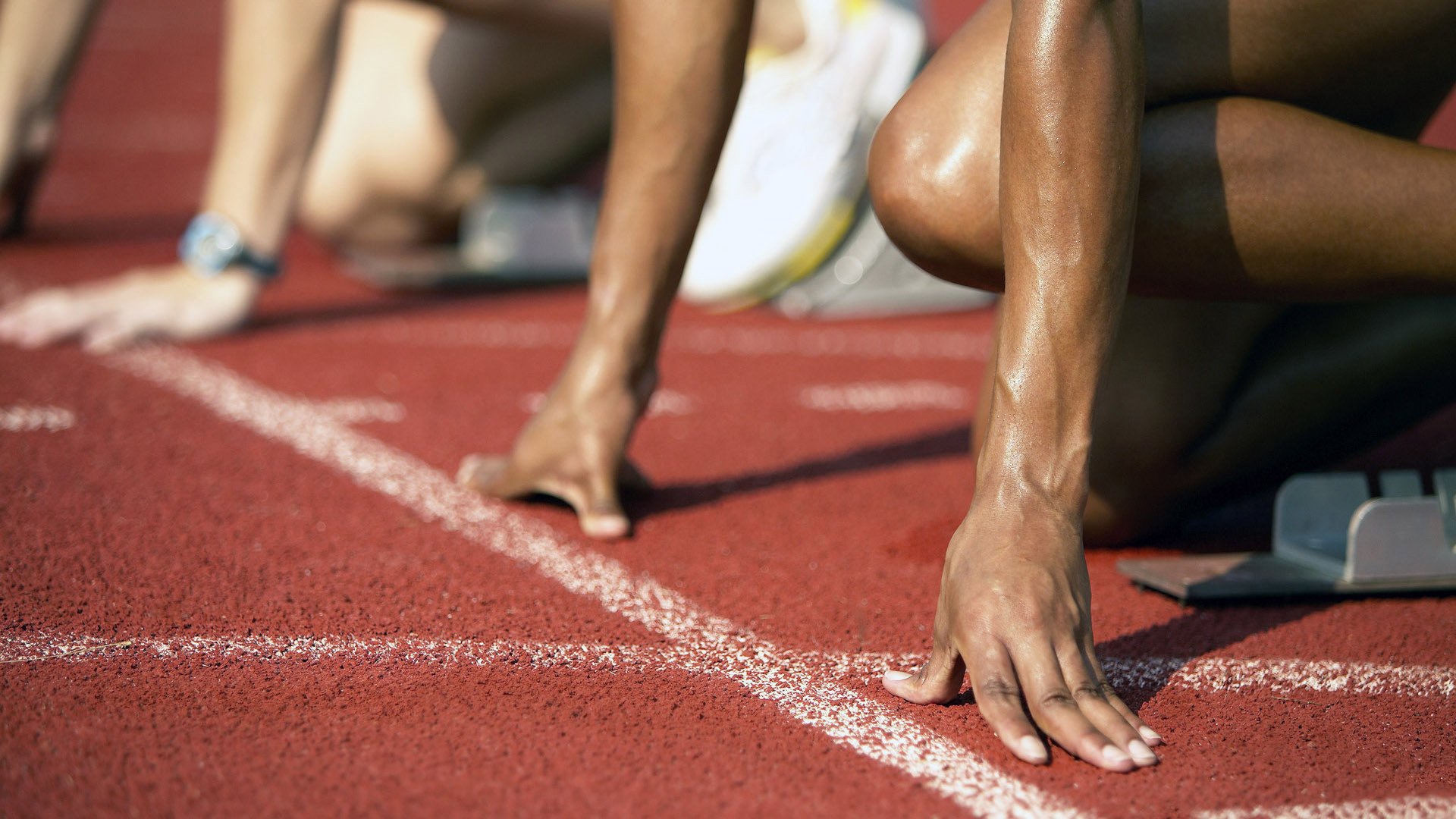 戴维·帕特森通过全面表现，帮助袋鼠队占据比赛主动，戴维a帕特森